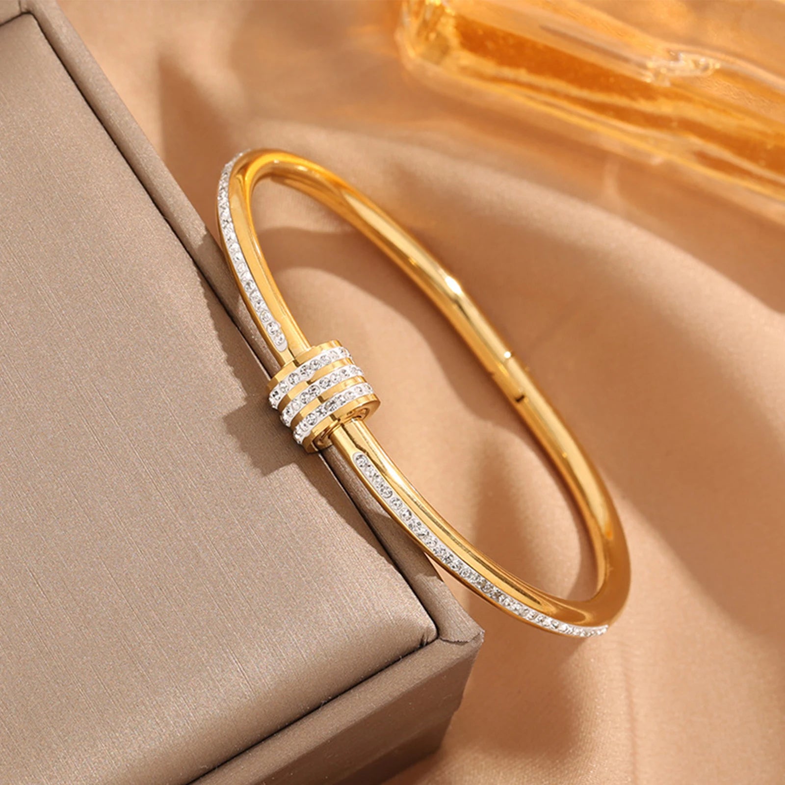 Aurora Gold Zircon Bracelet